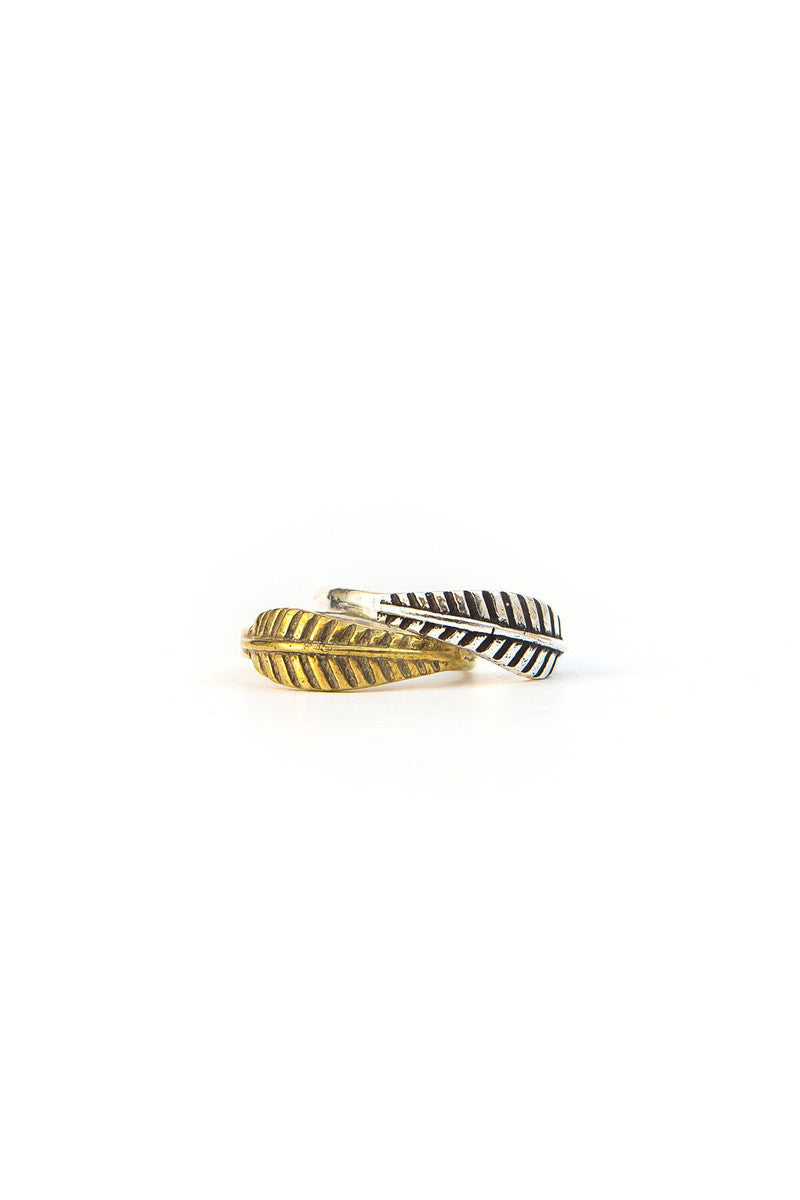 Fair trade leaf ring in brass | Fair Anita