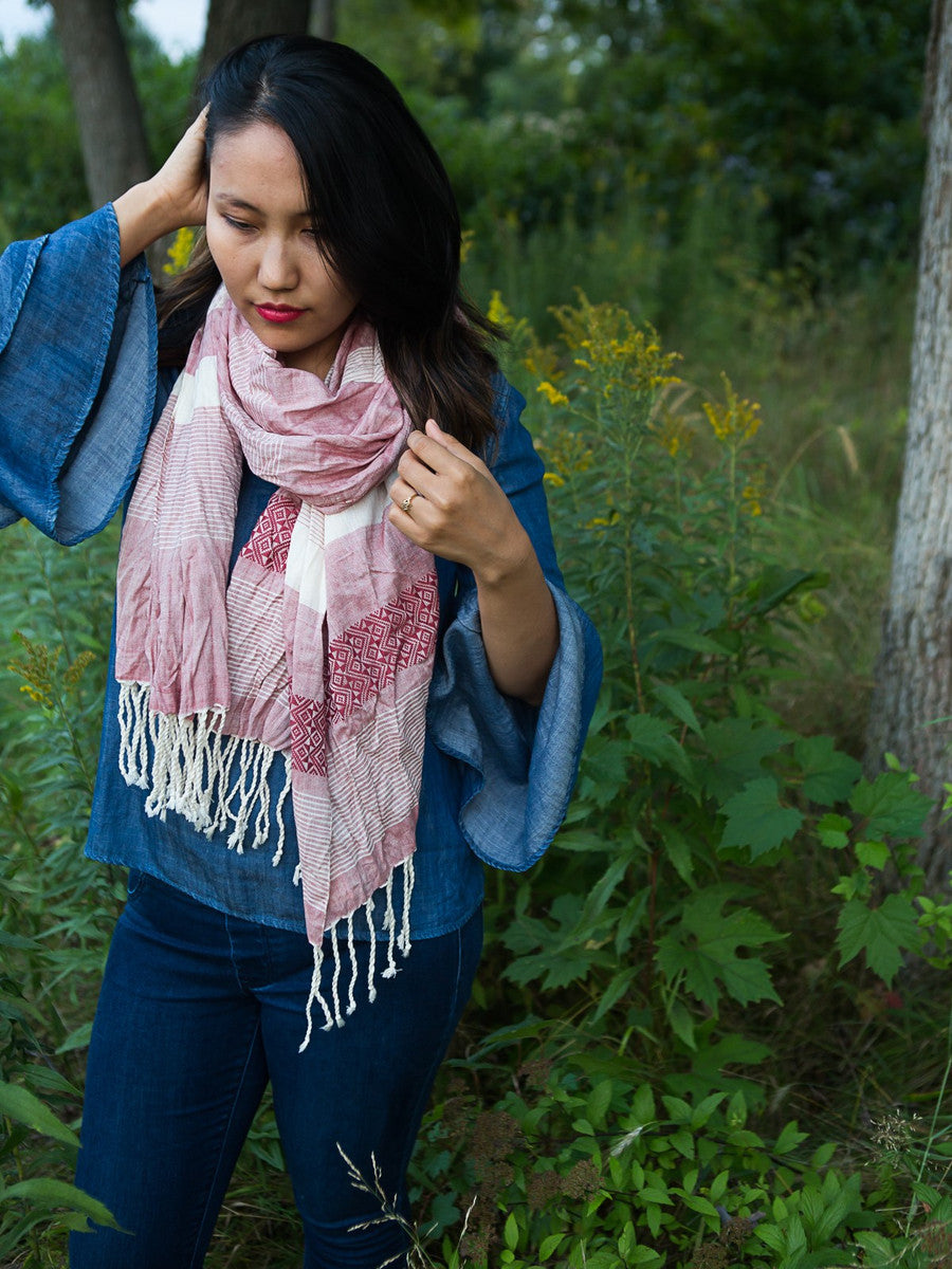 Light pink patterned scarf | Fair Anita