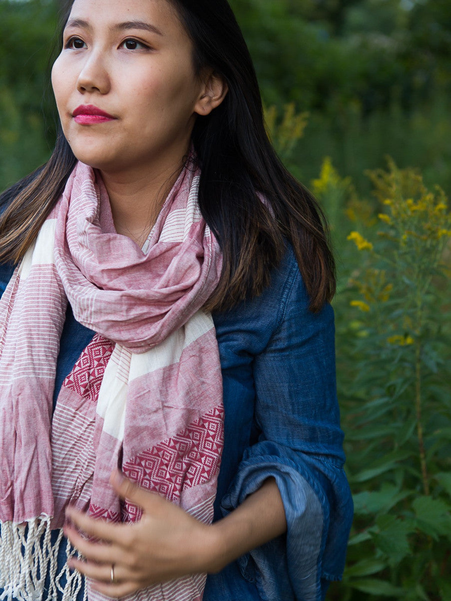 Light pink patterned scarf | Fair Anita