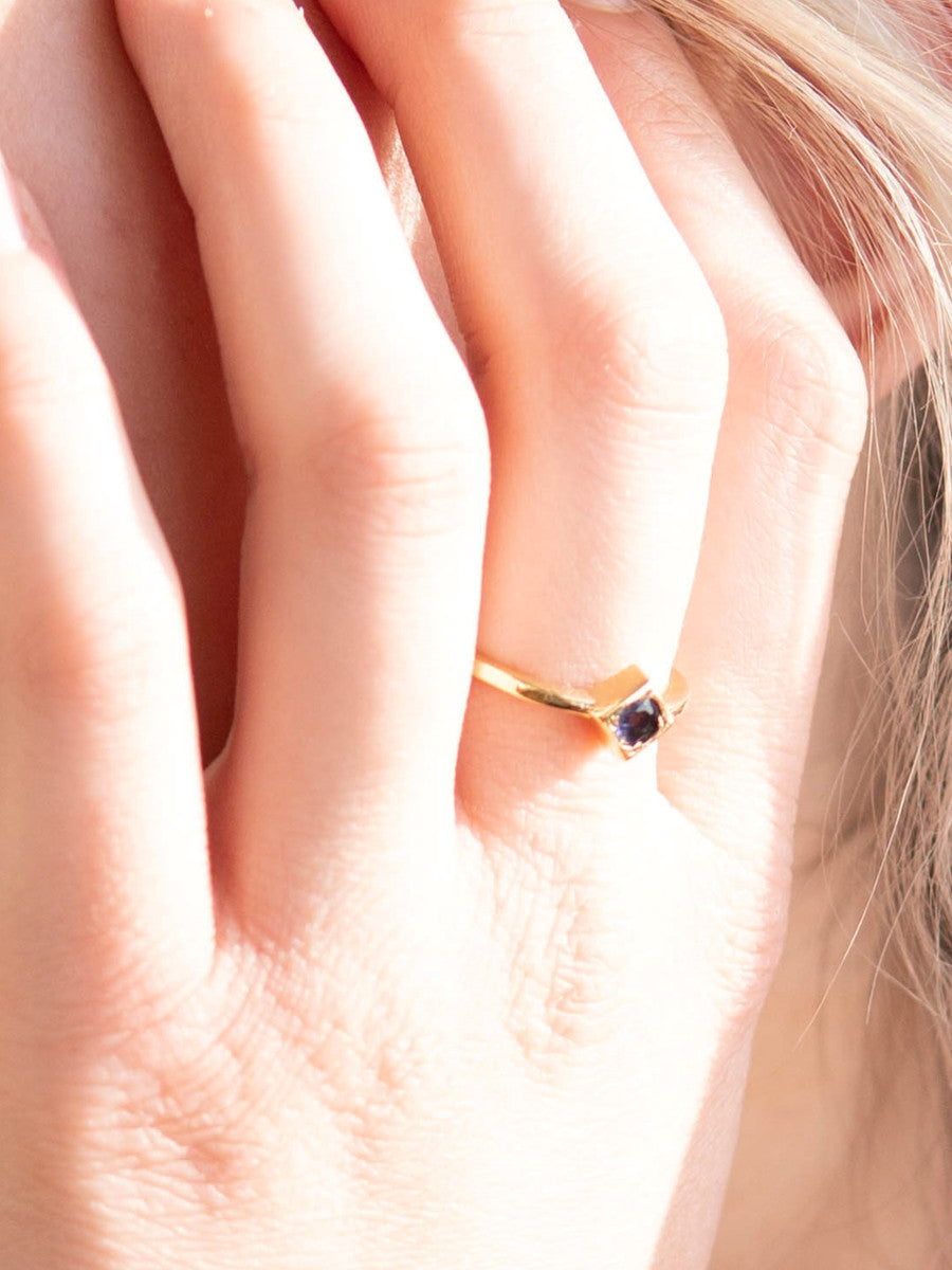 adjustable dainty purple stone brass ring_Fair Anita