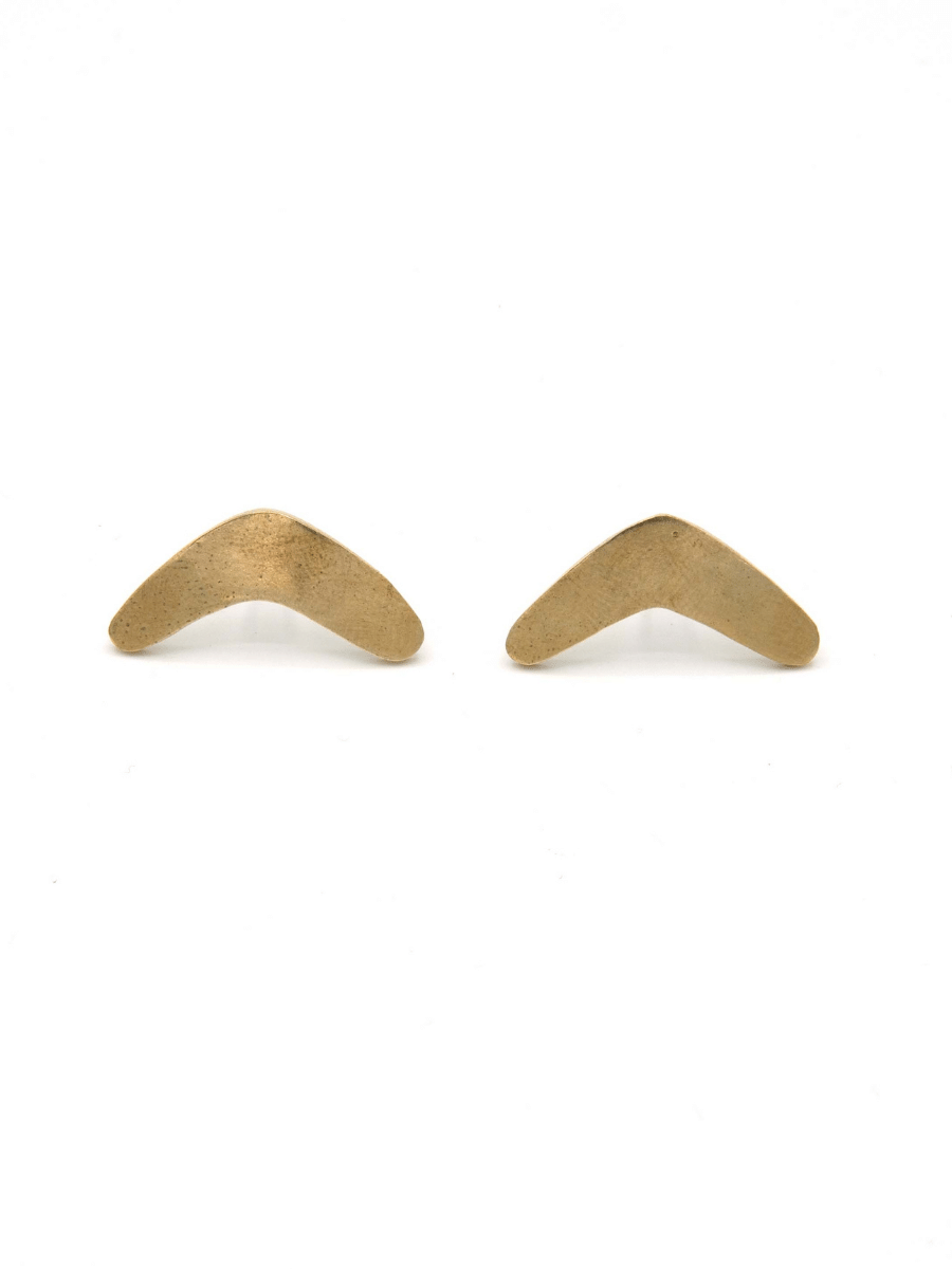 boomerang studs earrings brass | Fair Anita