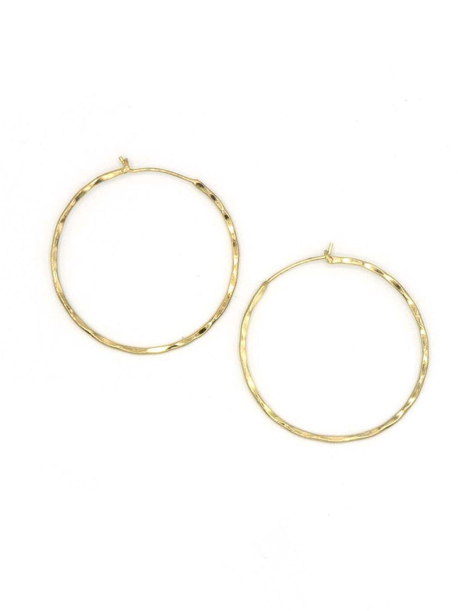 Textured hoop earrings in brass | Fair Anita