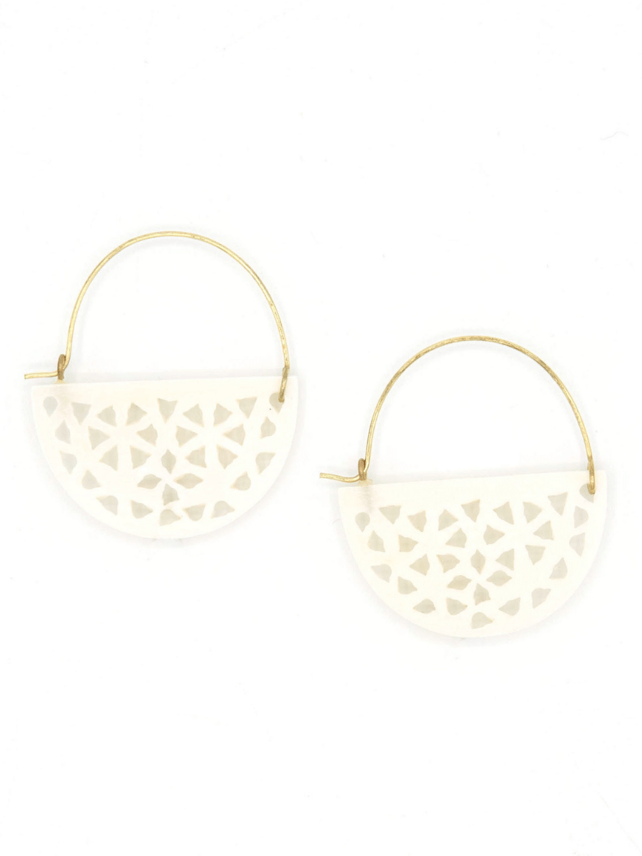 Eco friendly half moon earrings white and gold | Fair Anita